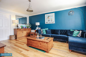 Sitting Room- click for photo gallery